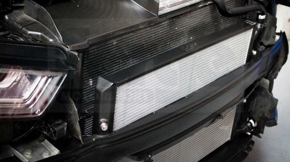 FORGE FMCCRAD7 Charge Cooler Radiator AUDI RS6 C7 Photo-1