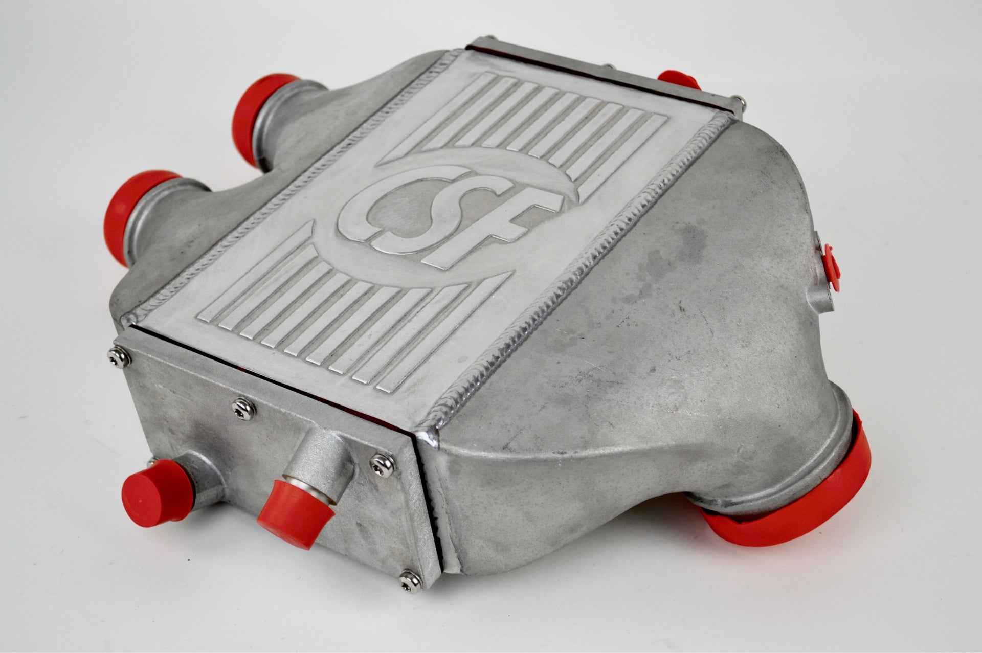 CSF 8082R TOP MOUNT DUAL-PASS CHARGE-AIR-COOLER for BMW M3 (F80) / M4 (F82/F83) Photo-0