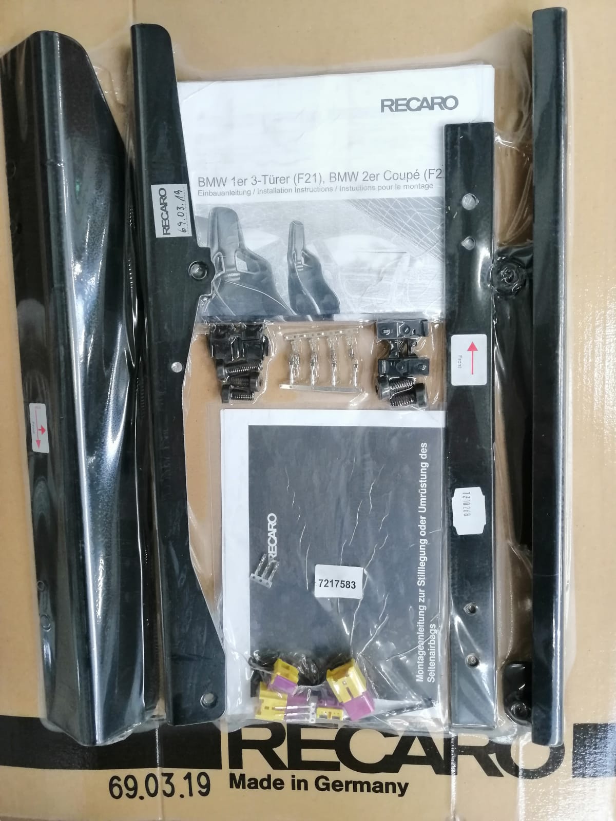 RECARO 69.03.19 Seat console BMW F21/F22 left side BMW 2 Series F22 Coupe, 2-door Photo-0