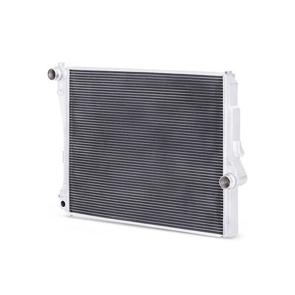 MISHIMOTO MMRAD-E46-323A BMW E46 Non-M Performance Aluminum Radiator, 1999-2006 Photo-3