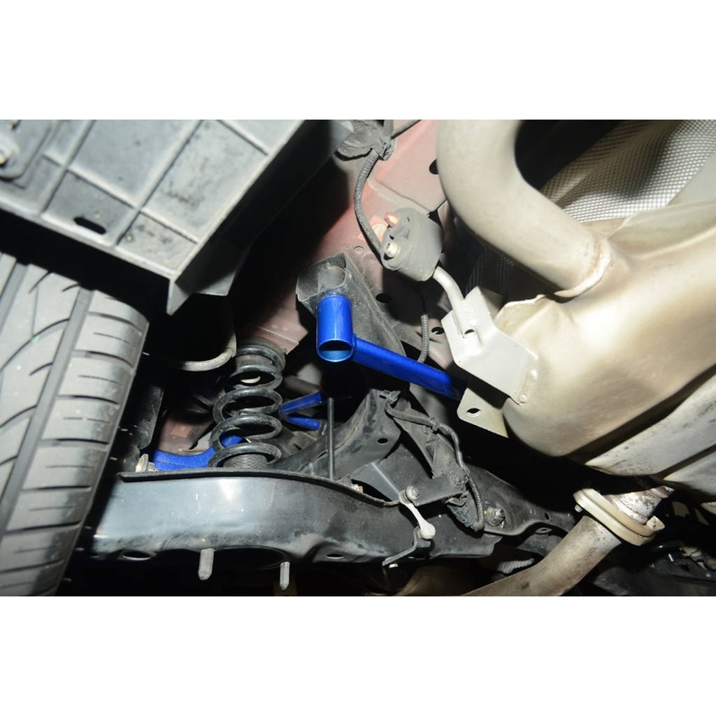 HARDRACE Q0300 REAR SUB-FRAME BRACE 1 PCS/SET MAZDA 3 14- Photo-7