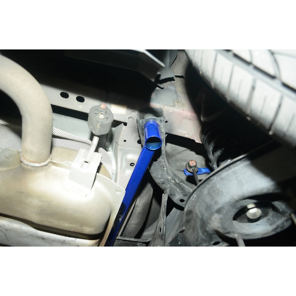 HARDRACE Q0300 REAR SUB-FRAME BRACE 1 PCS/SET MAZDA 3 14- Photo-8
