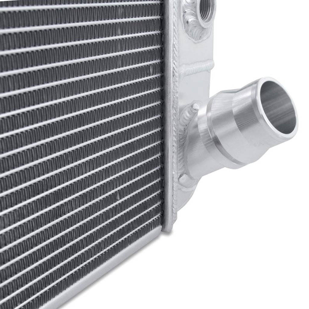 MISHIMOTO MMRAD-DMAX-06 FORD 6.4L Powerstroke Aluminum Radiator, 2008-2010 Photo-4