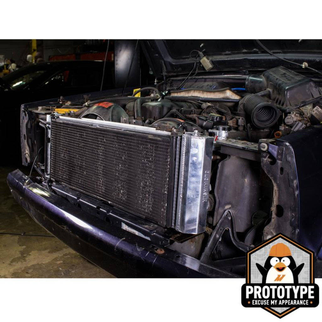 MISHIMOTO MMRAD-XJ-89 JEEP Cherokee XJ Performance Aluminum Radiator, 1989-2001 Photo-5
