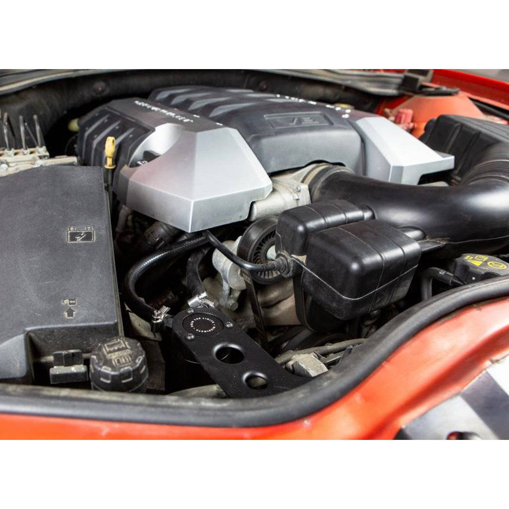 MISHIMOTO MMBCC-CSS-10APBE CHEVROLETCamaro SS Auto Baffled Oil Catch Can, 2010-2015 Photo-4