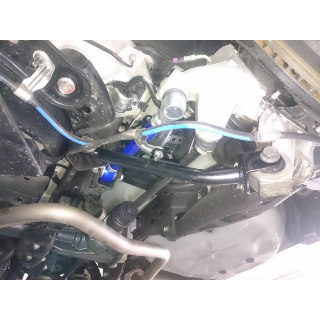 HARDRACE Q0214 ADJ. CAMBER/TOE/CASTER ARM- SUBARU IMPREZA GK/GT 17- Photo-6