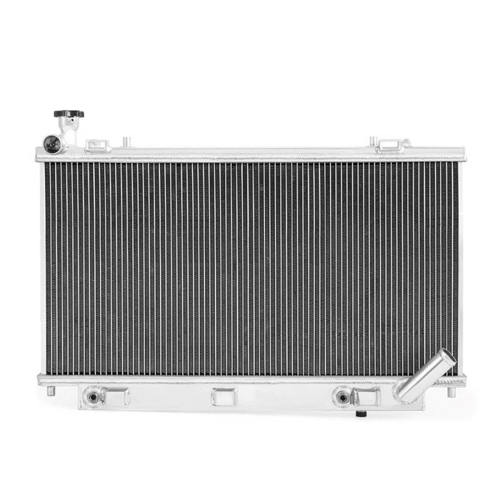 MISHIMOTO MMRAD-CMDRV8-06 06-12 Holden Commodore VE V8 Radiator Photo-2