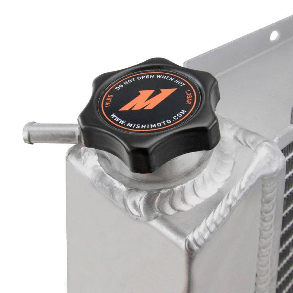 MISHIMOTO MMRAD-CMDRV8-86 86-95 VP/VR/VS Holden Commodore V8 Aluminum Radiator Photo-5