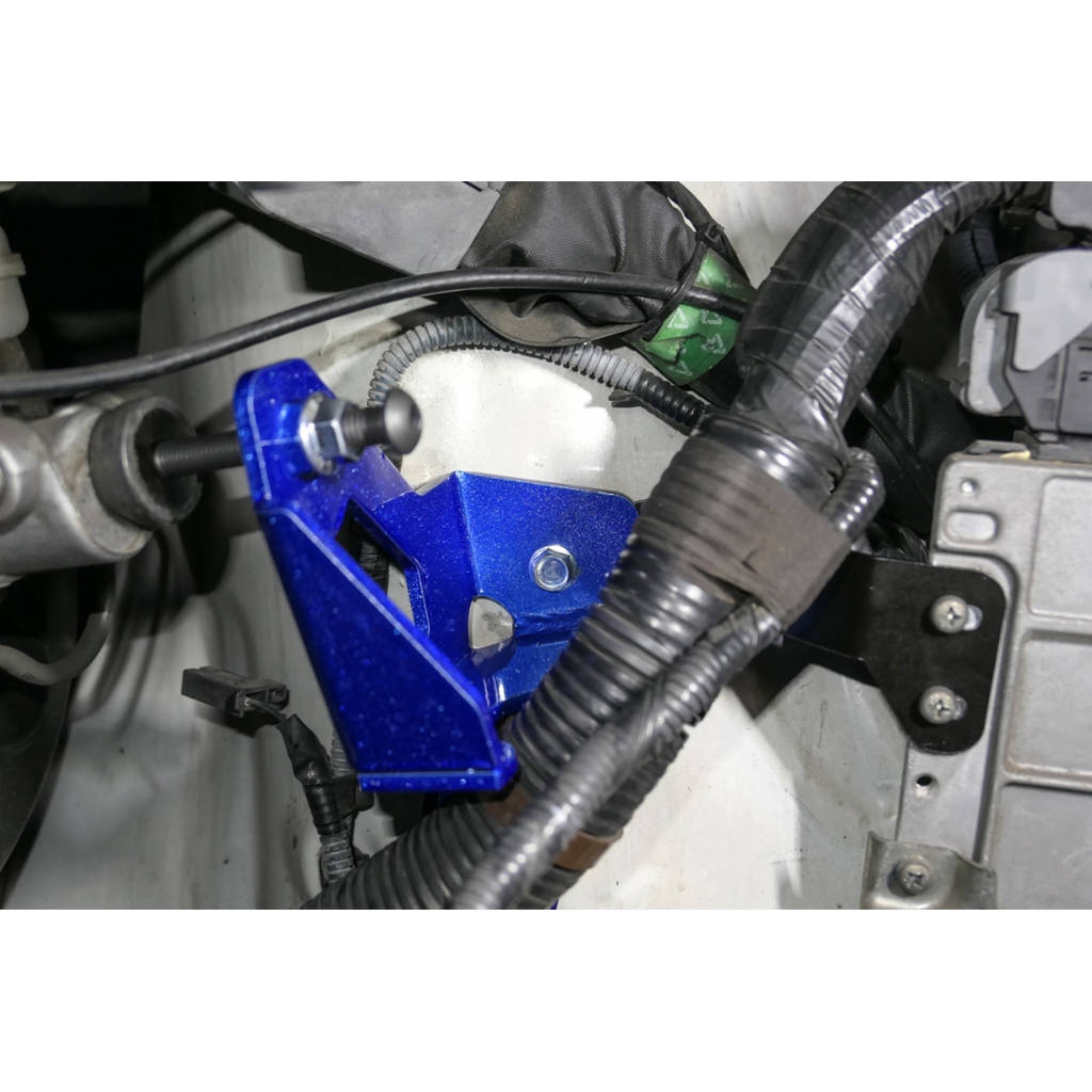 HARDRACE Q1110 Brake master cylinder stopper - 1PCS / SET for TOYOTA SIENNA XL30 '11-20 Photo-7