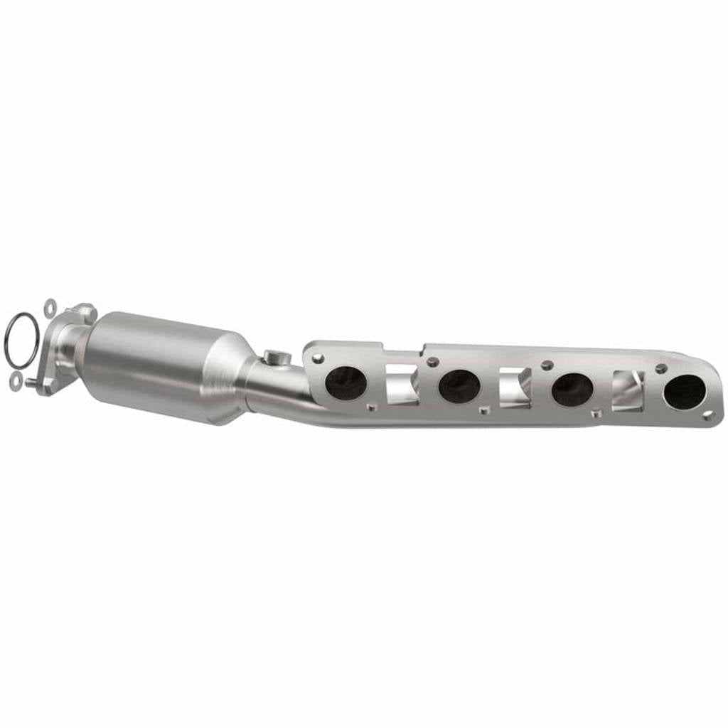 MAGNAFLOW 22-035 Manifold Catalytic Converter OEM Grade for INFINITI QX56 2011-2013 Photo-0