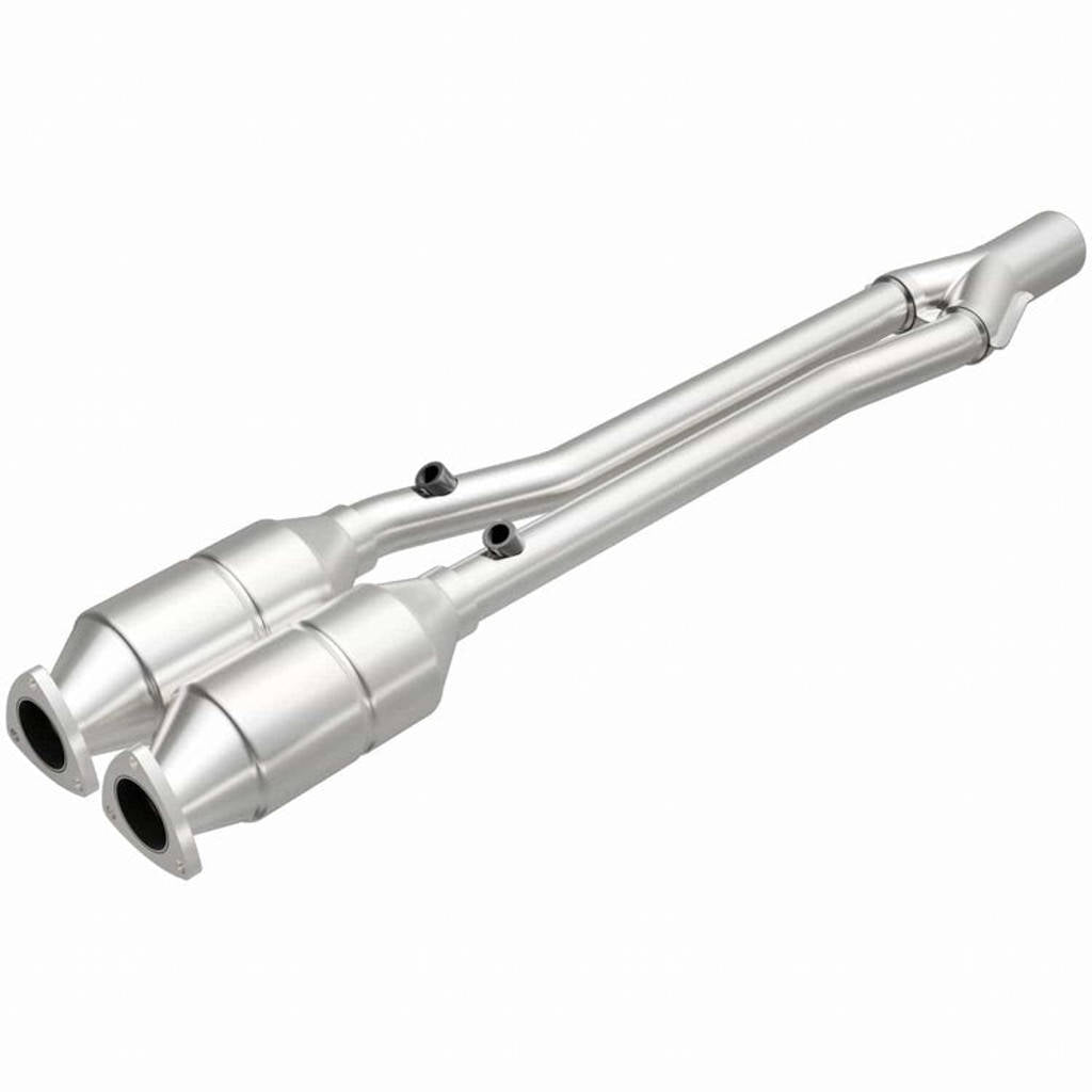 MAGNAFLOW 24157 Catalytic Converter Direct-Fit HM Grade for VW Golf R32 (Mk4) Photo-0