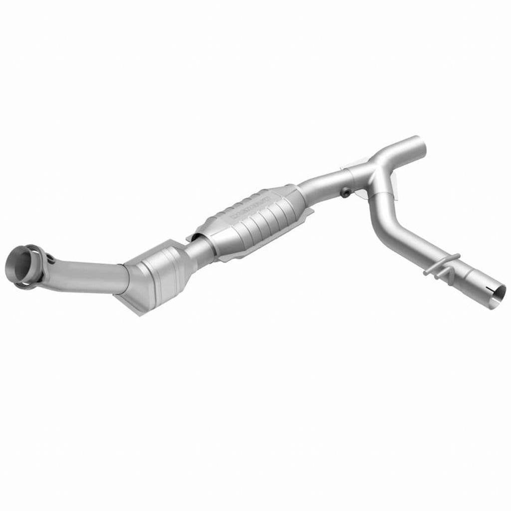 MAGNAFLOW 447116 Catalytic Converter Direct-Fit California Grade for FORD Expedition 1997-2001 Photo-0