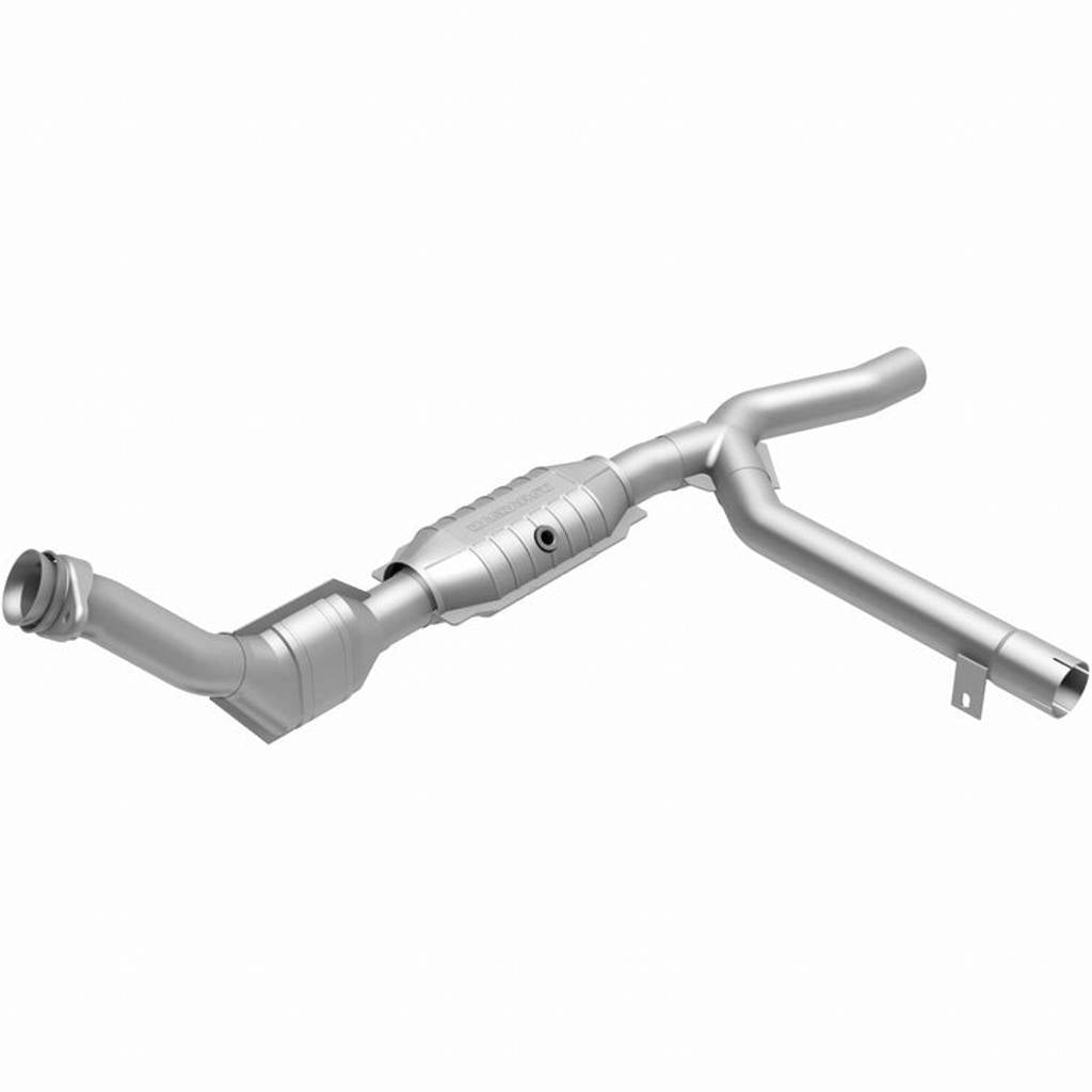 MAGNAFLOW 447122 Catalytic Converter Direct-Fit California Grade for FORD Expedition 2001-2001 Photo-0