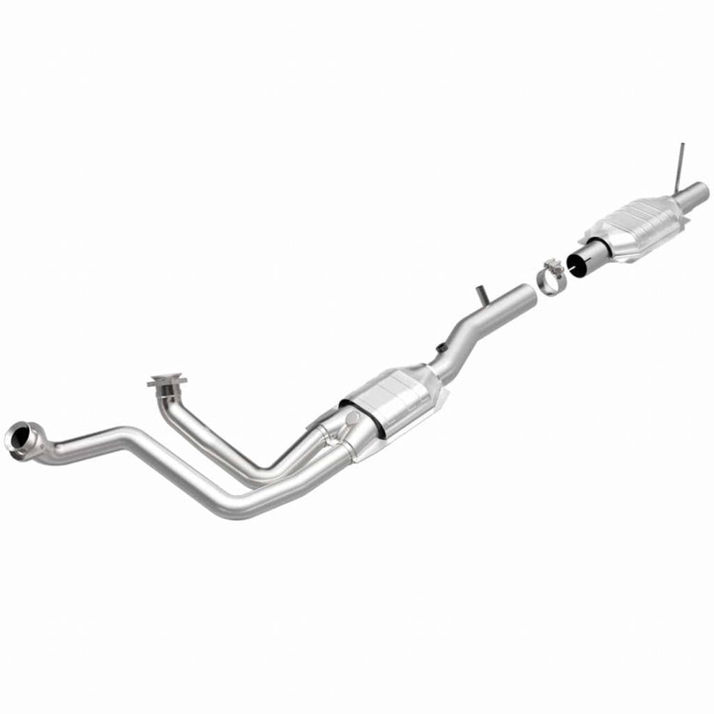 MAGNAFLOW 447245 Catalytic Converter Direct-Fit California Grade for FORD E-150 Econoline Club Wagon 1996-1996 Photo-0