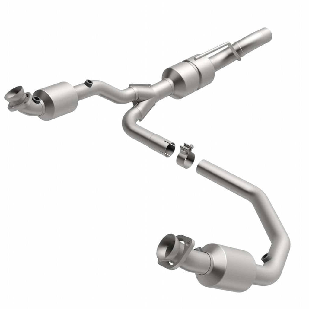 MAGNAFLOW 458003 Catalytic Converter Direct-Fit California Grade for DODGE Ram 1500 Van 2001-2002 Photo-0