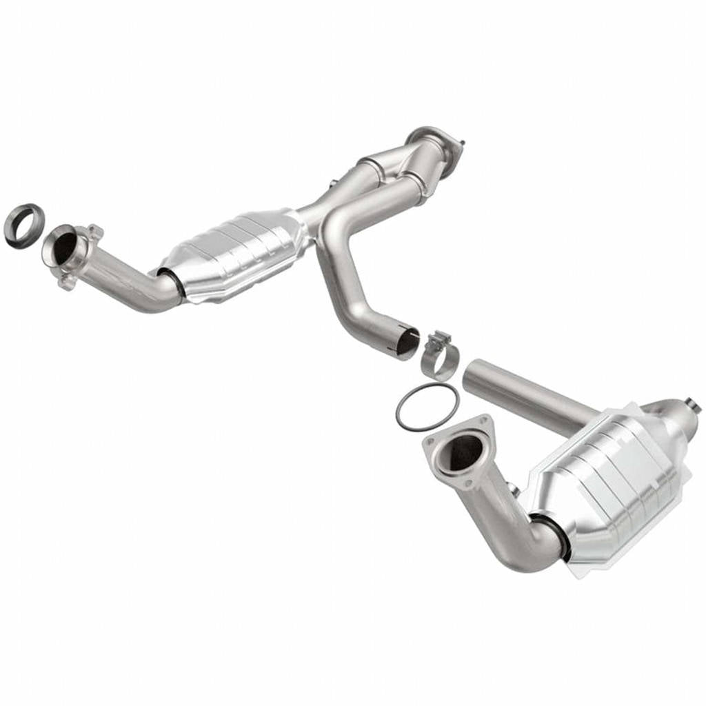 MAGNAFLOW 51097 Catalytic Converter Direct-Fit OEM Grade for CHEVROLET Avalanche 1500 2002-2006 Photo-0