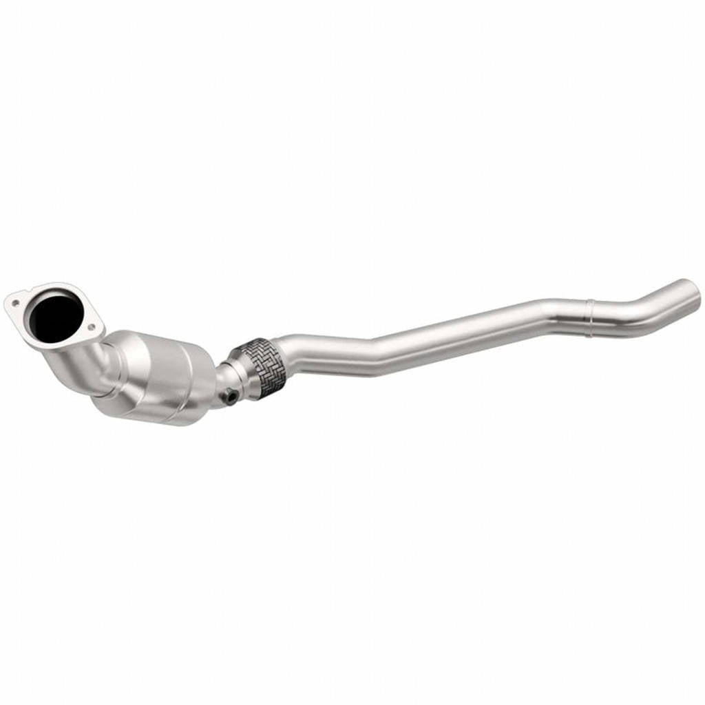 MAGNAFLOW 51585 Catalytic Converter Direct-Fit OEM Grade for CHRYSLER 300 2005-2019 Photo-0