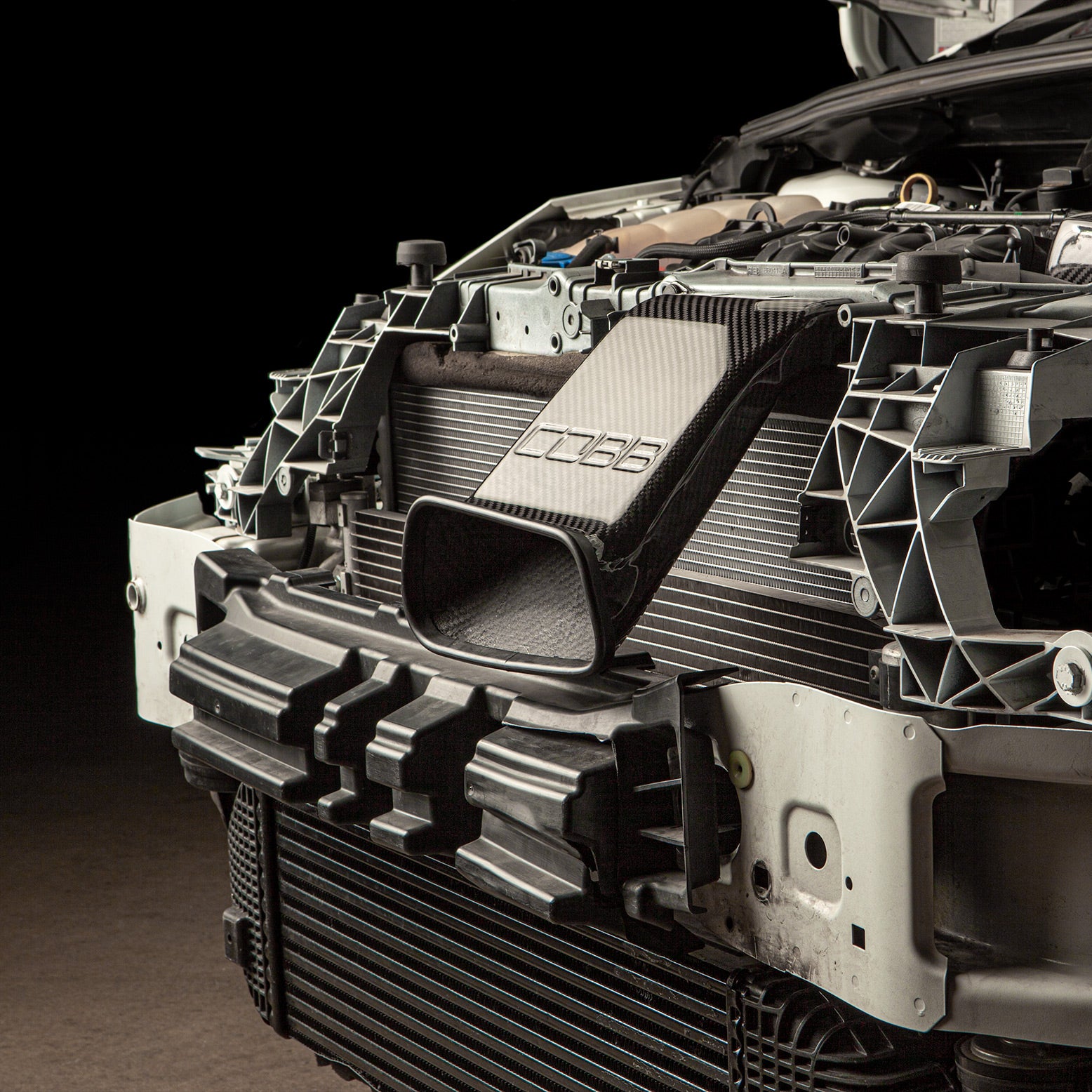 COBB 791460 FORD Redline Carbon Fiber Air Scoop Focus RS 2016-2018, Focus ST 2013-2018 Photo-3