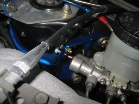 CUSCO 231 561 A Brake cylinder stopper front for NISSAN Skyline GT-R (R32) Photo-1