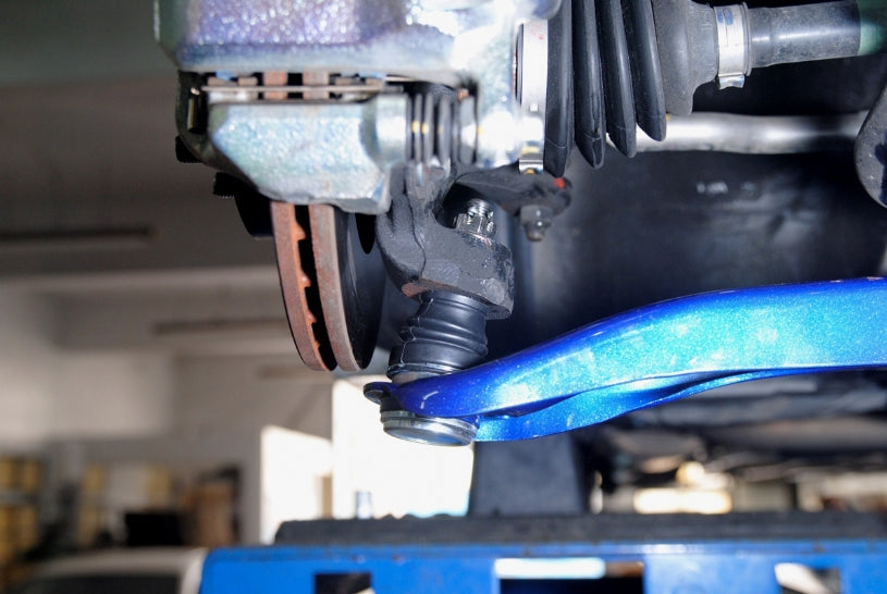 HARDRACE Q0240 CONTROL ARM HONDA FIT GK 14- Photo-6