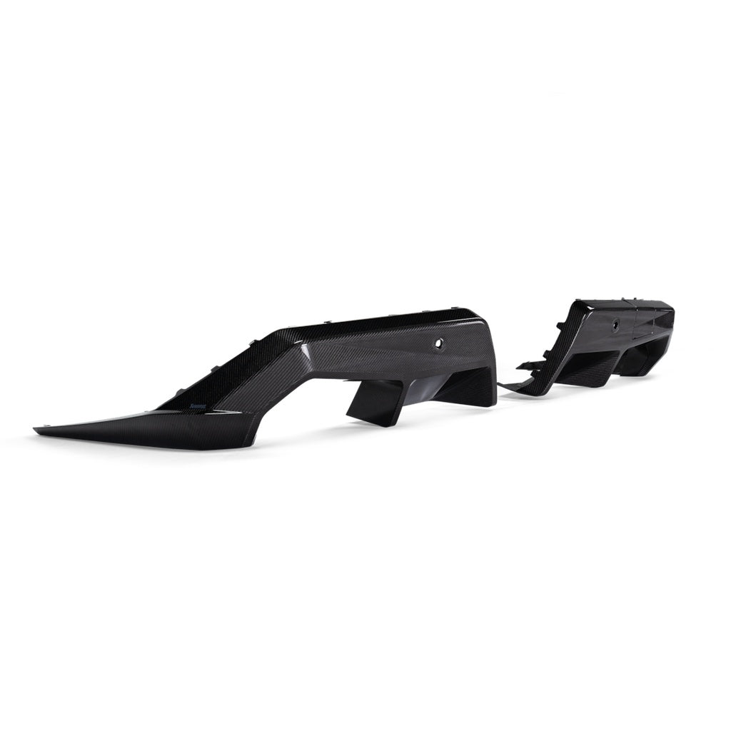 AKRAPOVIC DI-BM/CA/11/G Rear Diffuser (Carbon / High Gloss) for BMW M5 (G90 / G99) Photo-1