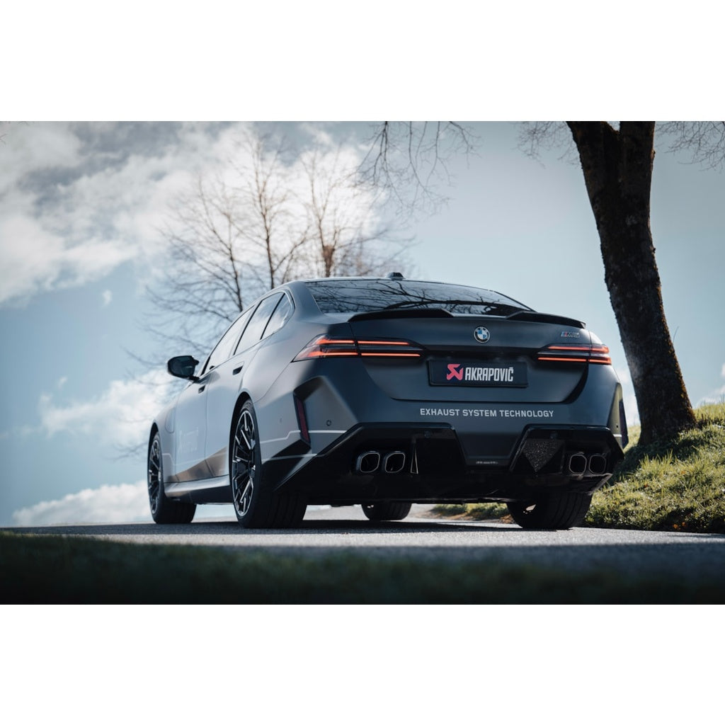 AKRAPOVIC TP-CT/79 Tail Pipe Set Hexagonal Design (Carbon) for BMW M5 (G90 / G99) Photo-5