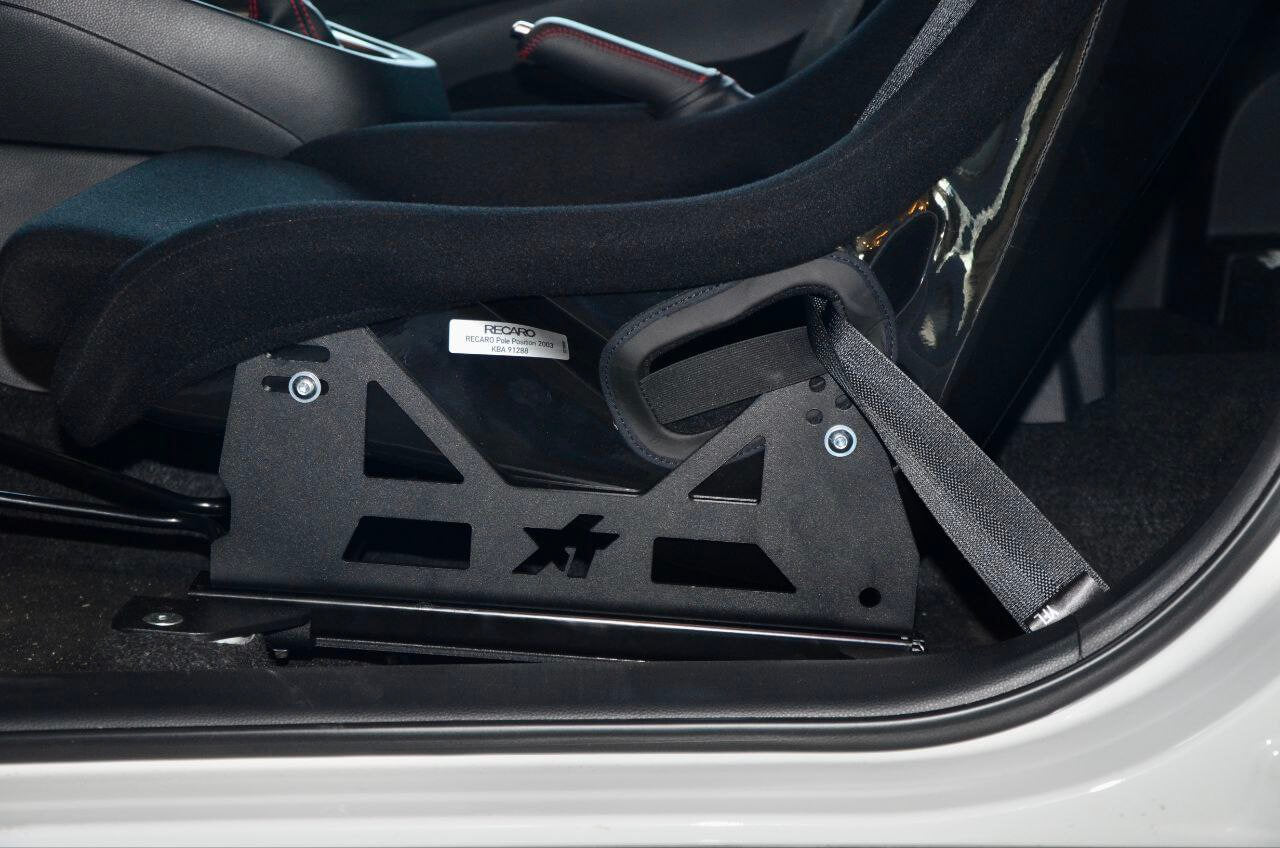 ATOMIC AT-002YL Seat Mount Kit left for Pole Position/SPG TOYOTA GR Yaris 2019+ Photo-1