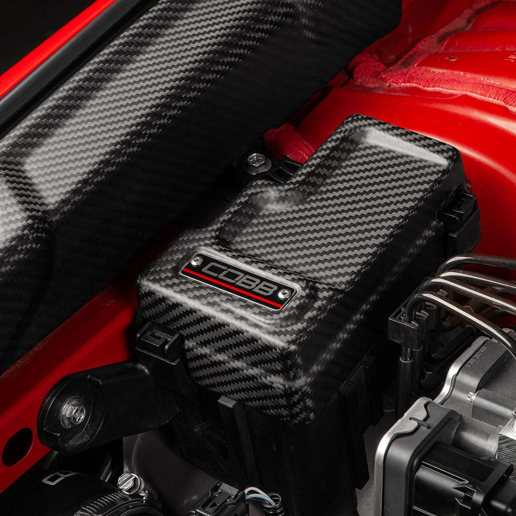 COBB 846665-Pass-RMC Fuse Cover Passenger Side Redline (Carbon Fiber / Matte) for SUBARU WRX (VB) 2022- Photo-4