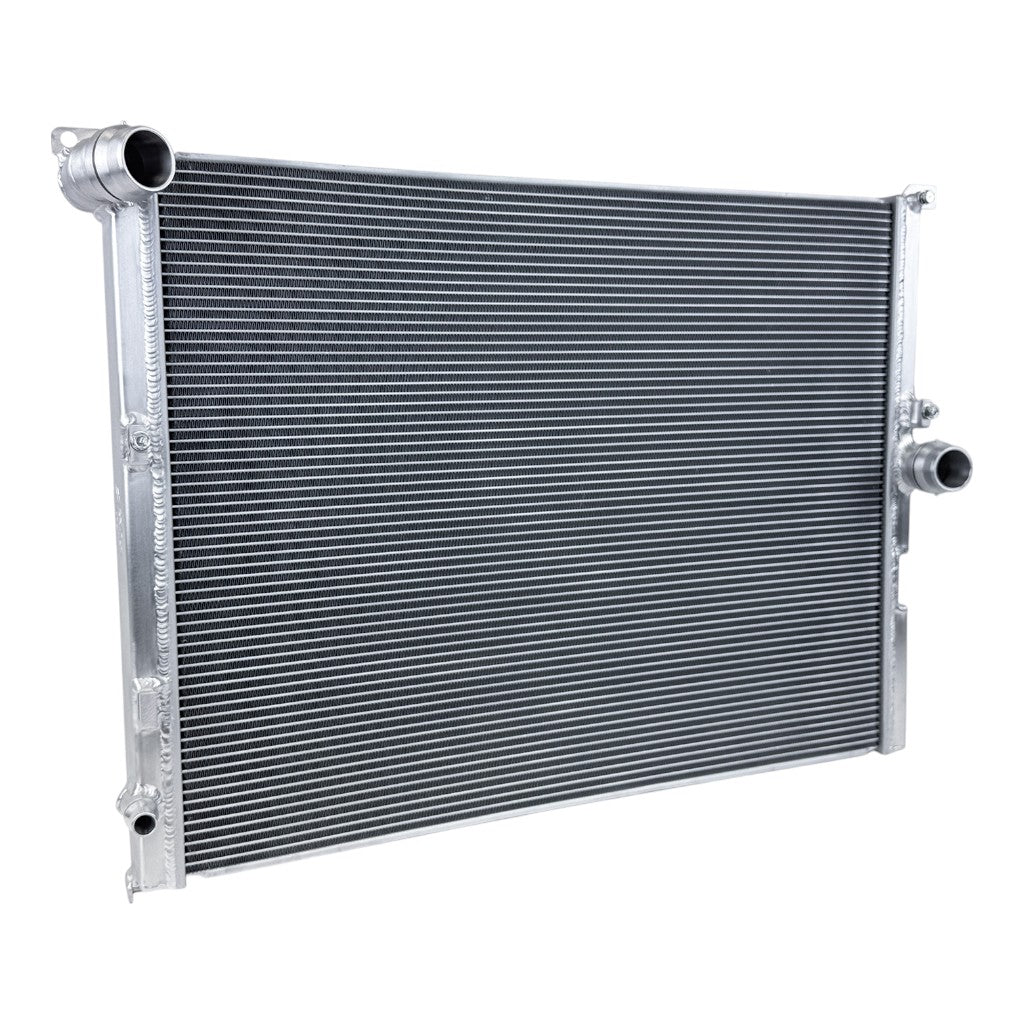 CSF 7089 High-Performance Radiator for BMW 340i (F30) / 440i (F32) / M240i (F22) / M140i (F20/F21) Photo-1
