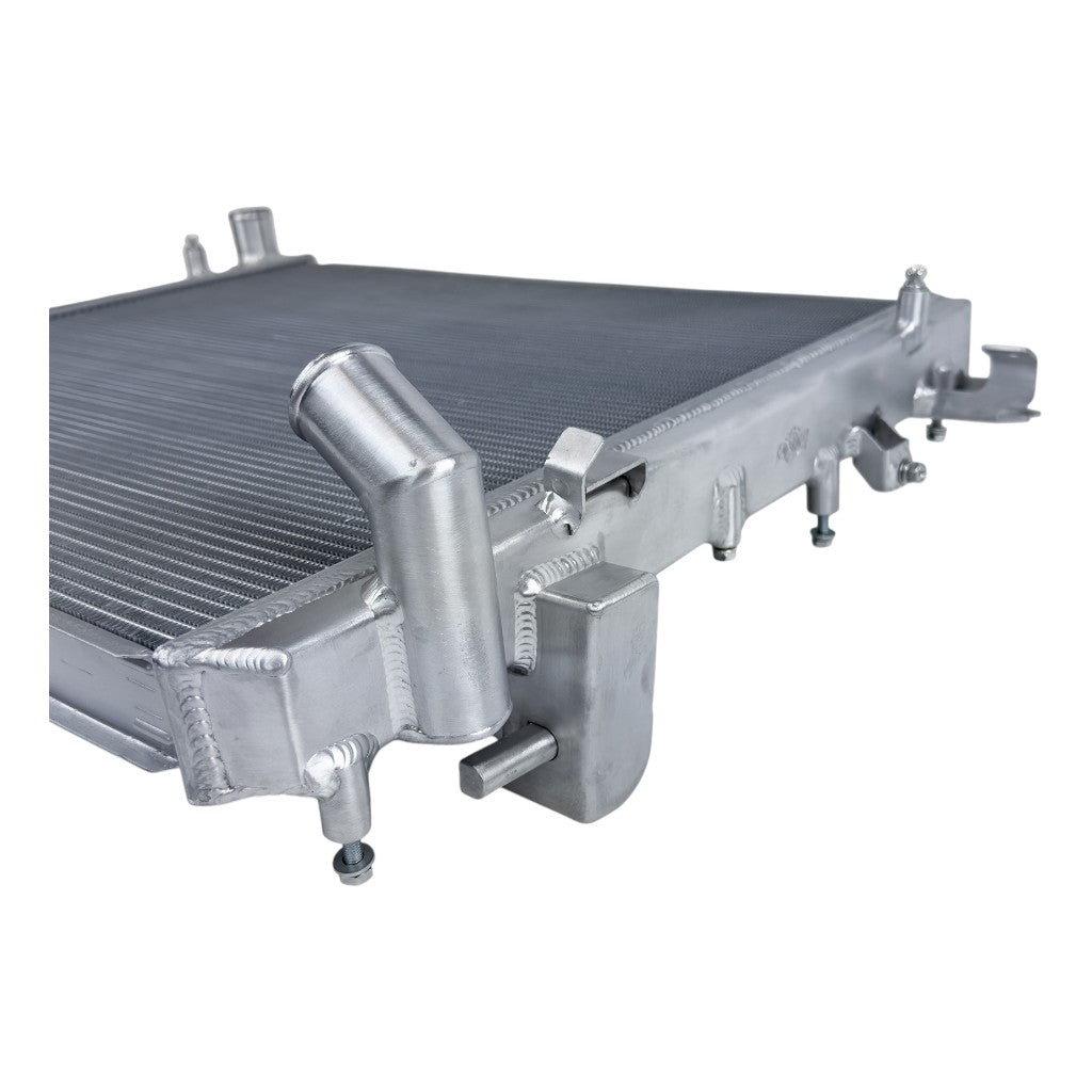 CSF 7340 Heavy-Duty Radiator for JEEP Wrangler (JL) / Gladiator (JT) Photo-6