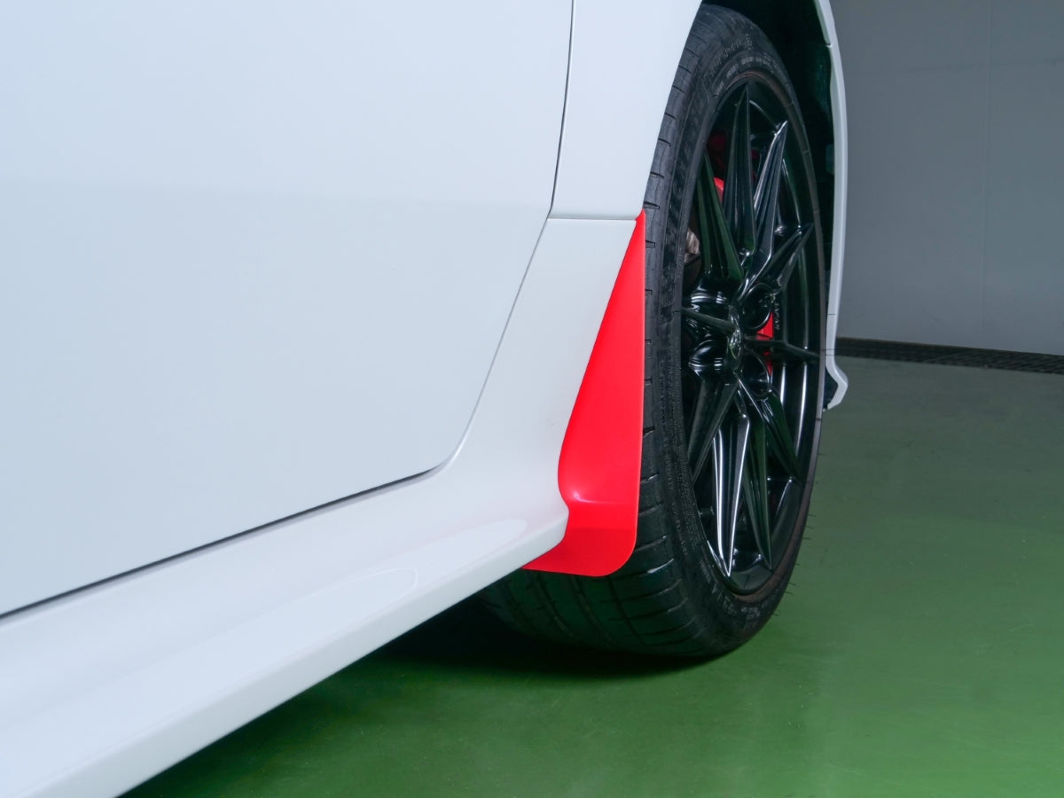 CUSCO 1C7 850 FR Sport Mud Flap Red for TOYOTA GR Yaris (GXPA16) Photo-1