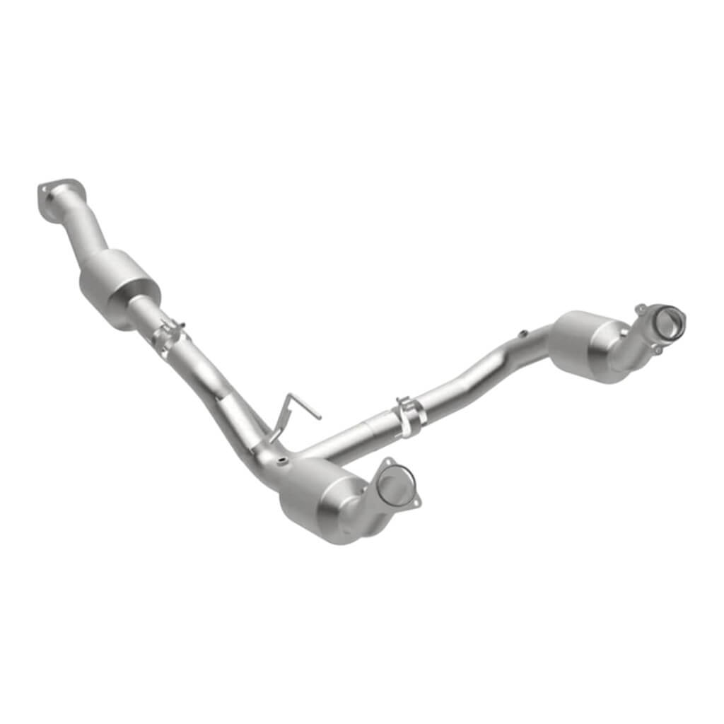 MAGNAFLOW 280745 Catalytic Converter Direct-Fit OEM Grade for CHEVROLET Silverado 2500 HD / Silverado 3500 HD / GMC Sierra 2500 HD / Sierra 3500 HD Photo-3