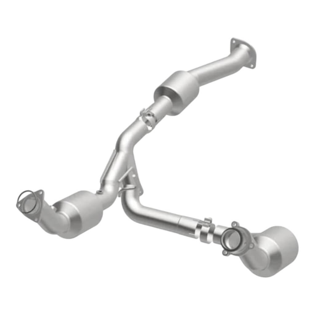 MAGNAFLOW 280745 Catalytic Converter Direct-Fit OEM Grade for CHEVROLET Silverado 2500 HD / Silverado 3500 HD / GMC Sierra 2500 HD / Sierra 3500 HD Photo-4