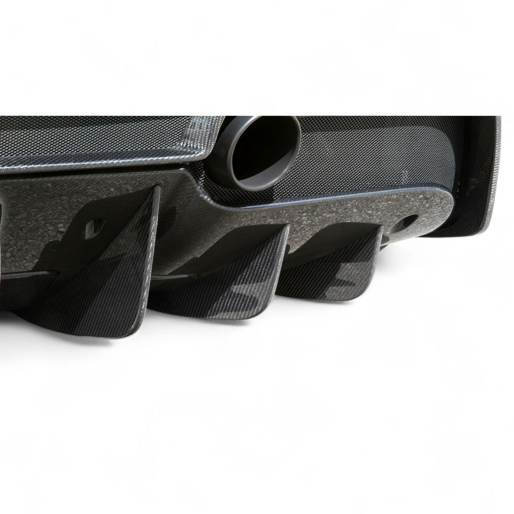 NOVITEC F6 488 53 Diffuser Fins, Visible Carbon for FERRARI 488 2015-2019 Photo-1