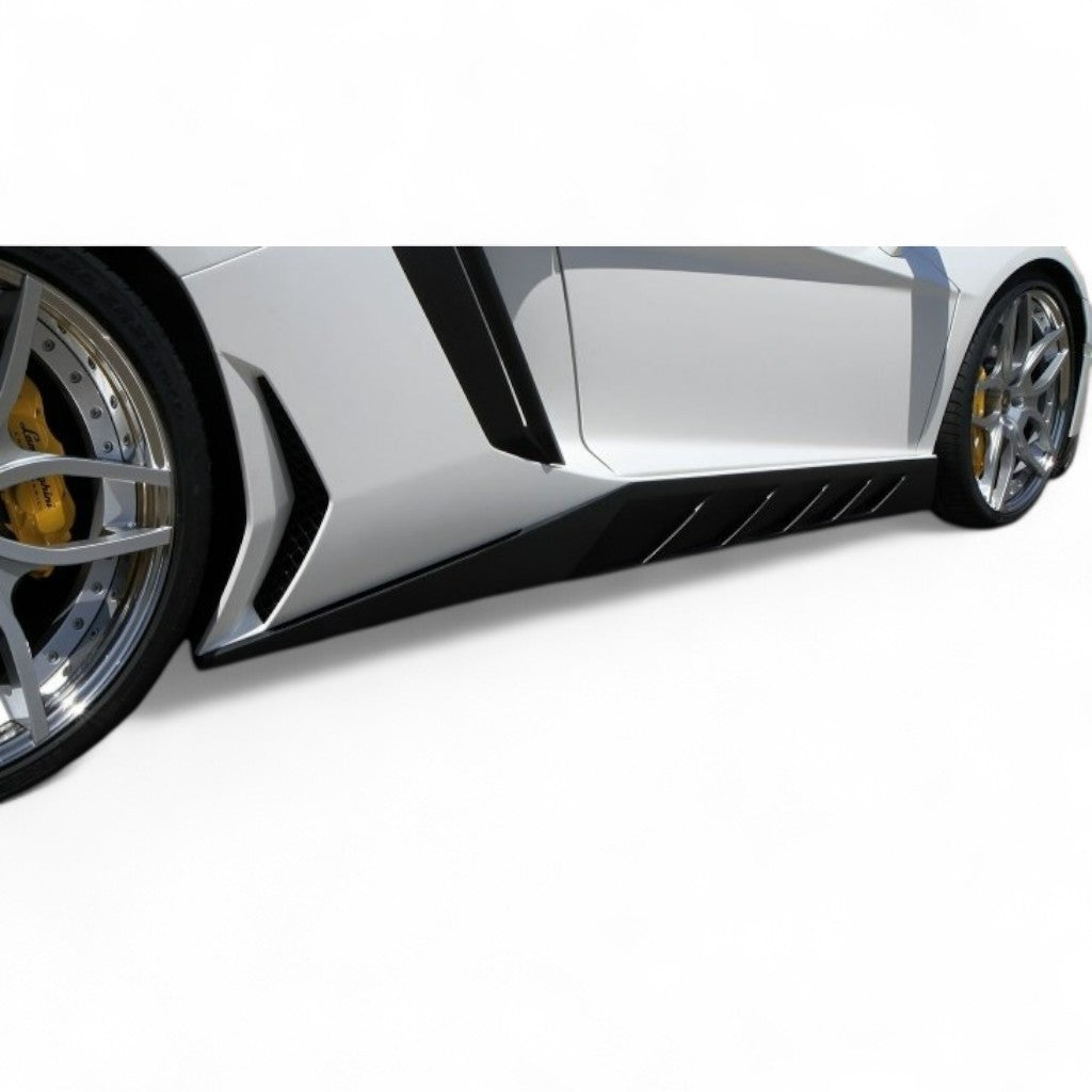 NOVITEC L6 111 24 Side Panels (Set), Visible Carbon for LAMBORGHINI Aventador Coupe / Roadster 2011-2021 Photo-1
