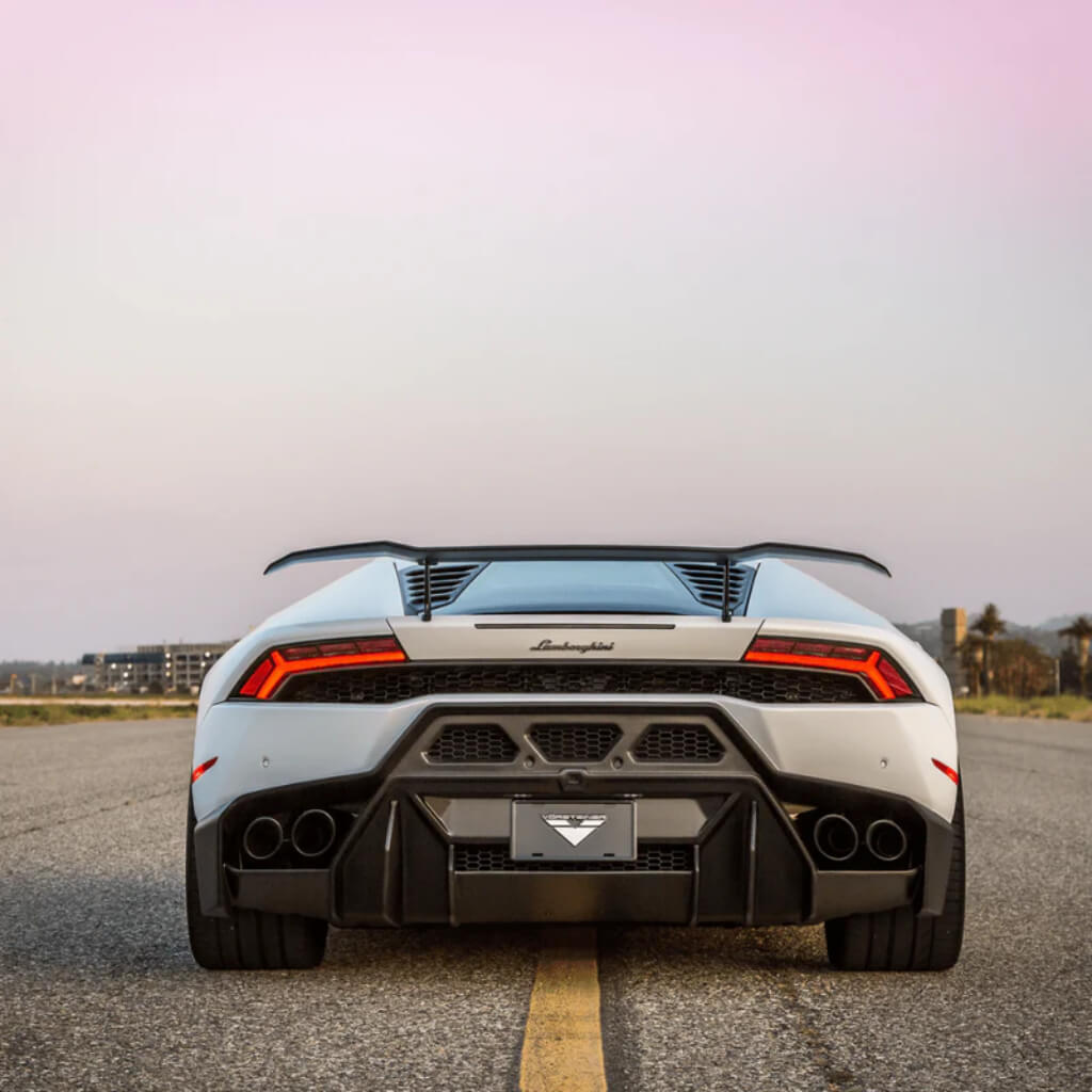 VORSTEINER 0920LOV Rear Bumper with Rear Diffuser NOVARA EDIZIONE (Gloss Carbon) for LAMBORGHINI Huracan LP610-4 / LP580-2 Photo-8