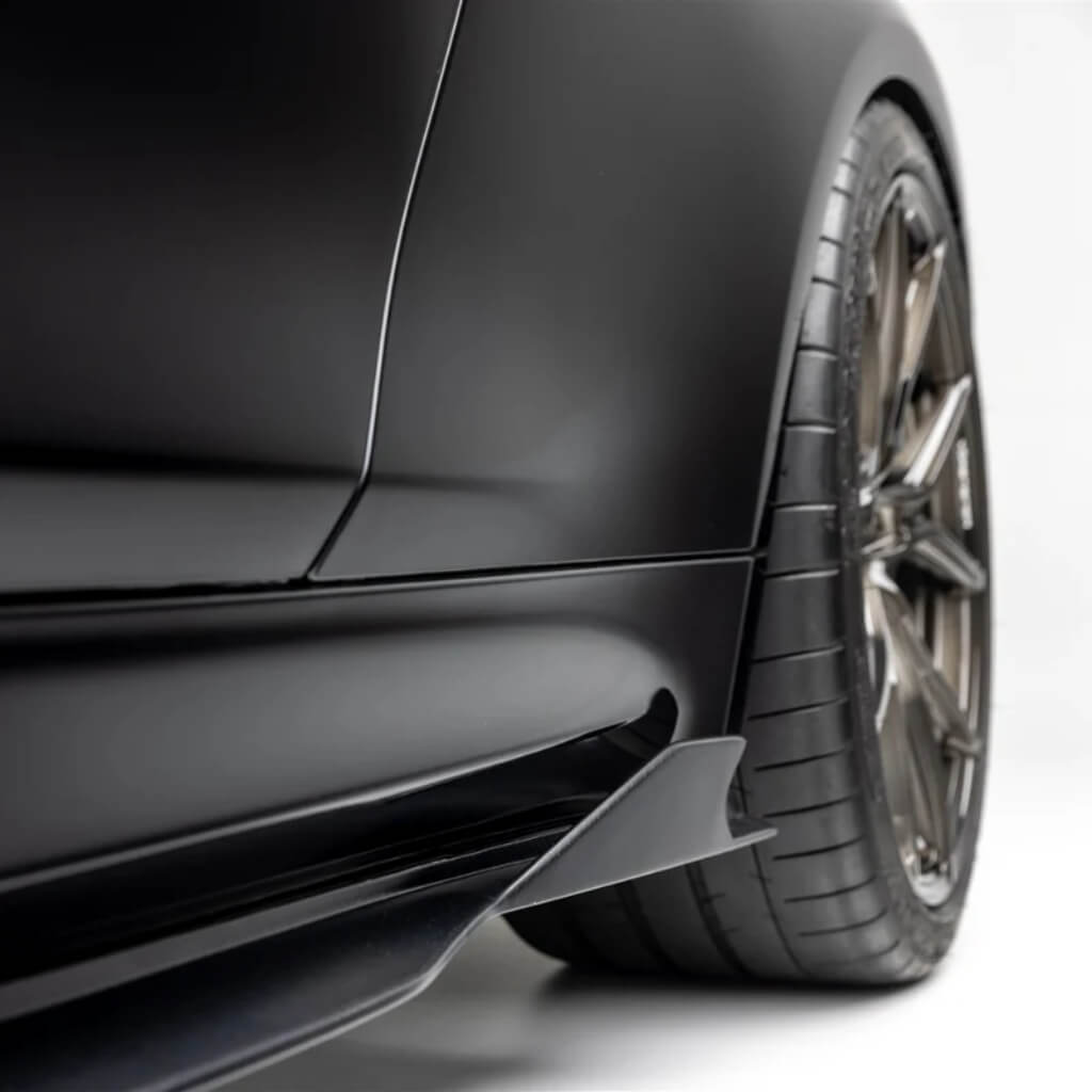 VORSTEINER 4230BMV Side Skirts VRS (Gloss Carbon) for BMW M4 GTS (F82) 2016-2017 Photo-4