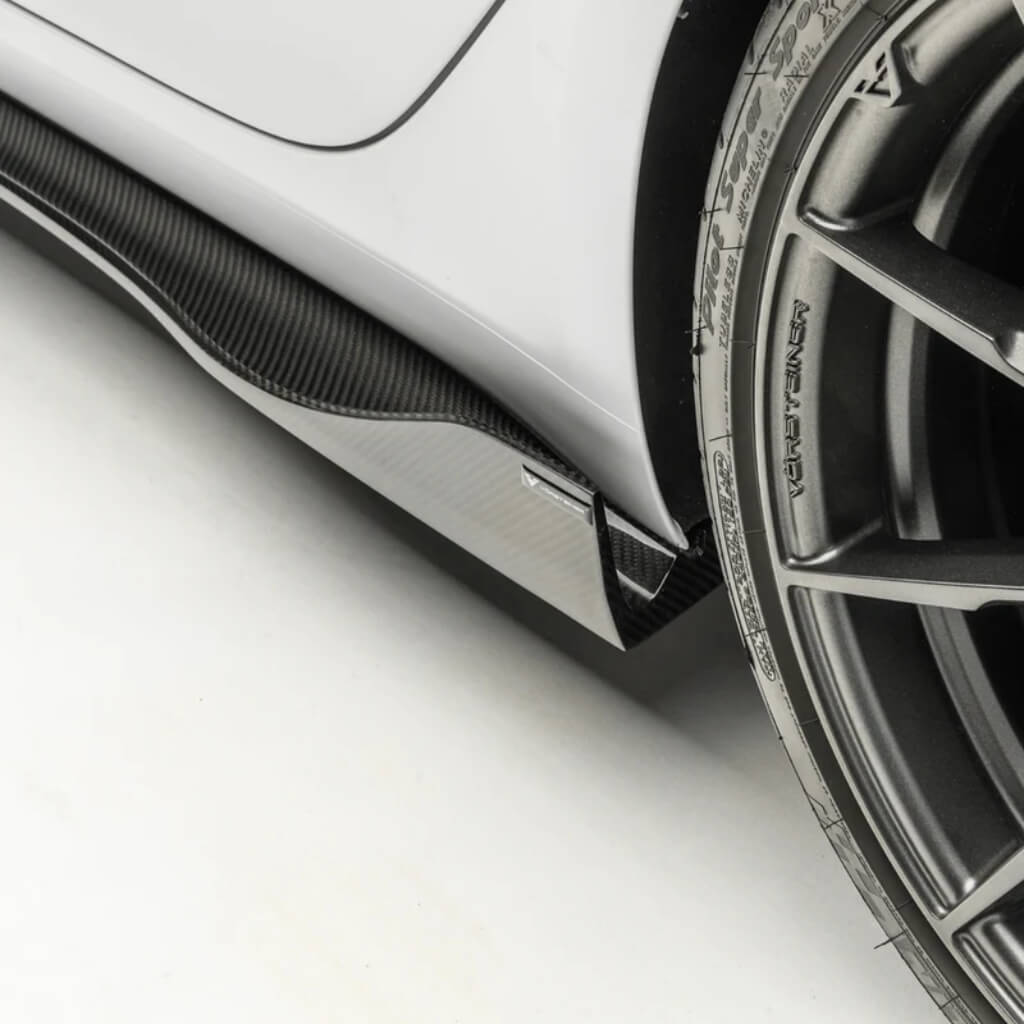 VORSTEINER TEV1030 Side Skirt VOLTA (Gloss Carbon) for TESLA Model 3 2017- Photo-5