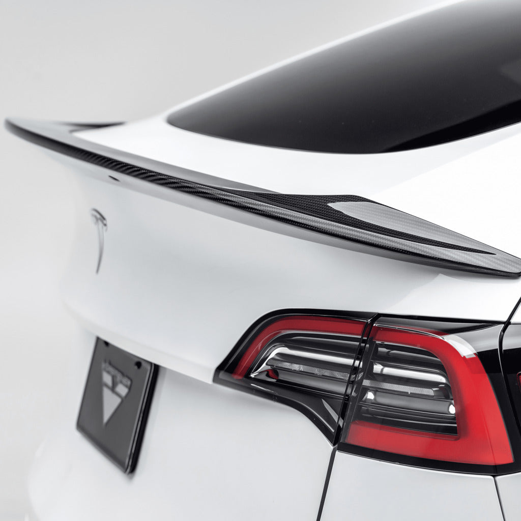 VORSTEINER TEV2060 Decklid Spoiler VRS (Gloss Carbon) for TESLA Model Y 2020- Photo-4
