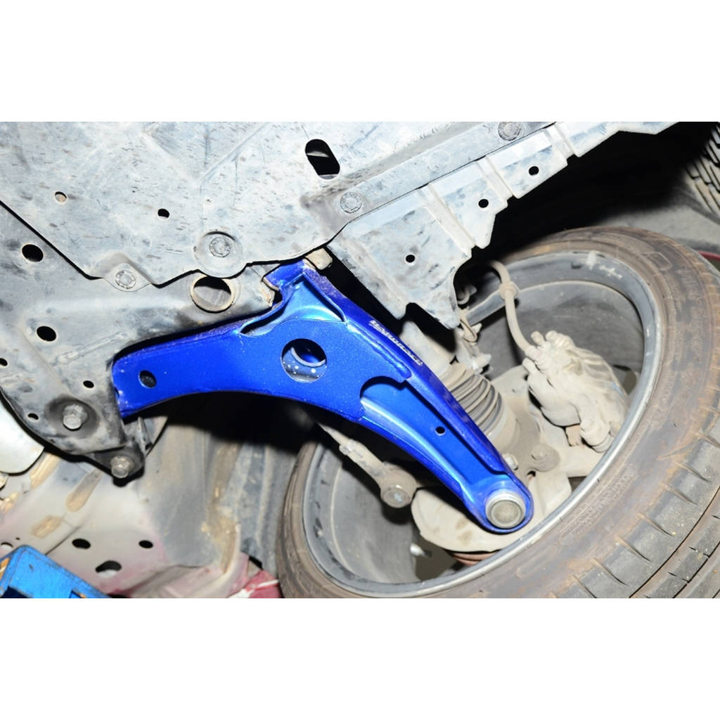 HARDRACE 7170 CONTROL ARM MITSUBISHI FORTIS 07- Photo-2 
