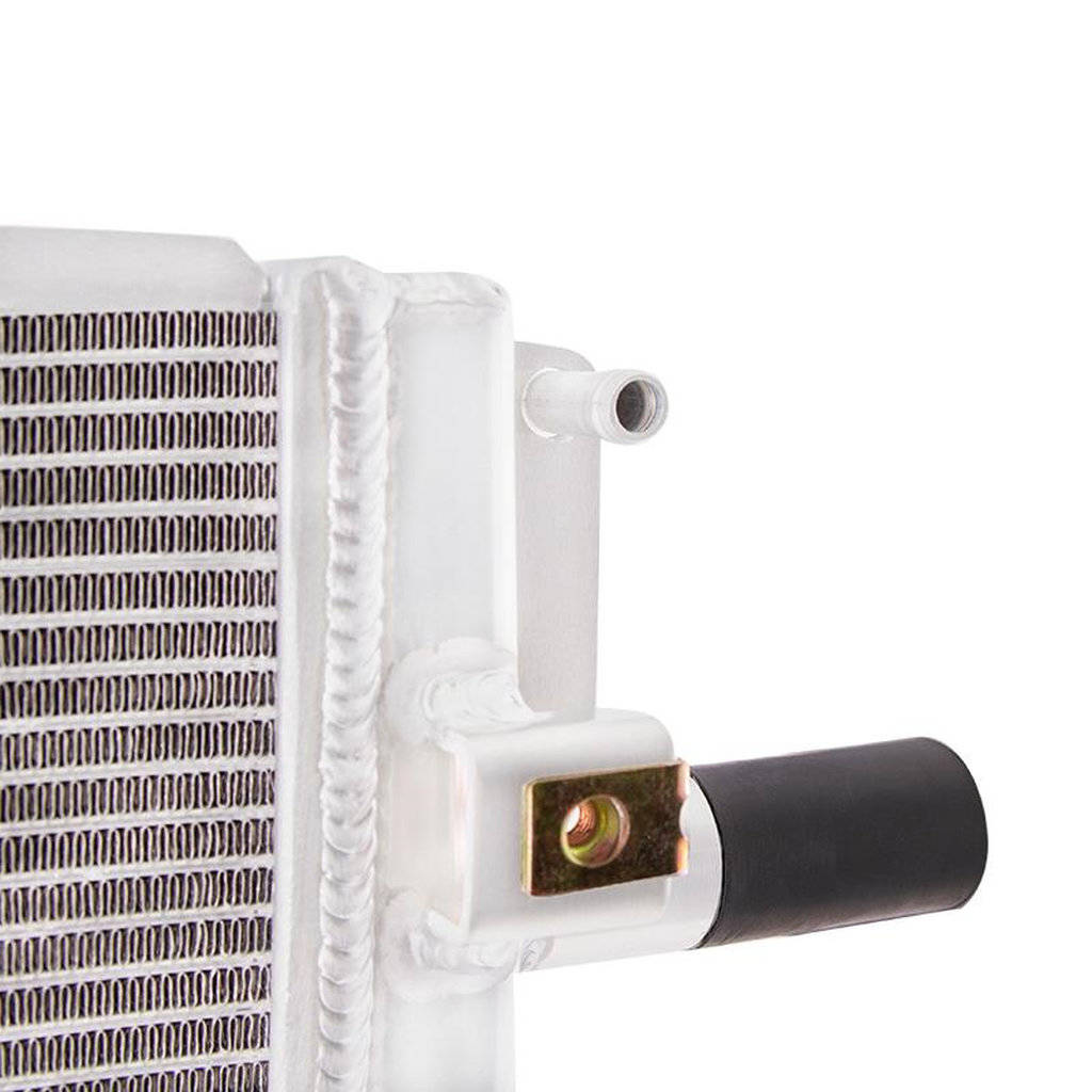 MISHIMOTO MMRAD-F2D-11V2 FORD 6.0L Powerstroke Aluminum Radiator, 2003-2007 Photo-6 