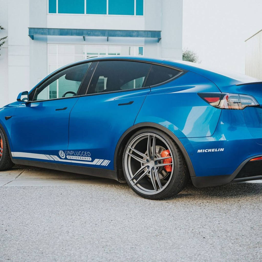 UNPLUGGED PERFORMANCE UP-MY-325-2.1 High Efficiency Trunk Spoiler, Autoclaved Dry Carbon, Satin Clear for TESLA Model Y Photo-5 