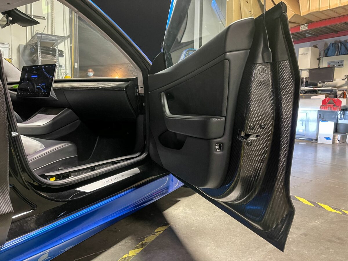 UNPLUGGED PERFORMANCE UP-M3-351-1.1 Front Door Pair, Dry Carbon, Raw for TESLA Model 3 Photo-1 