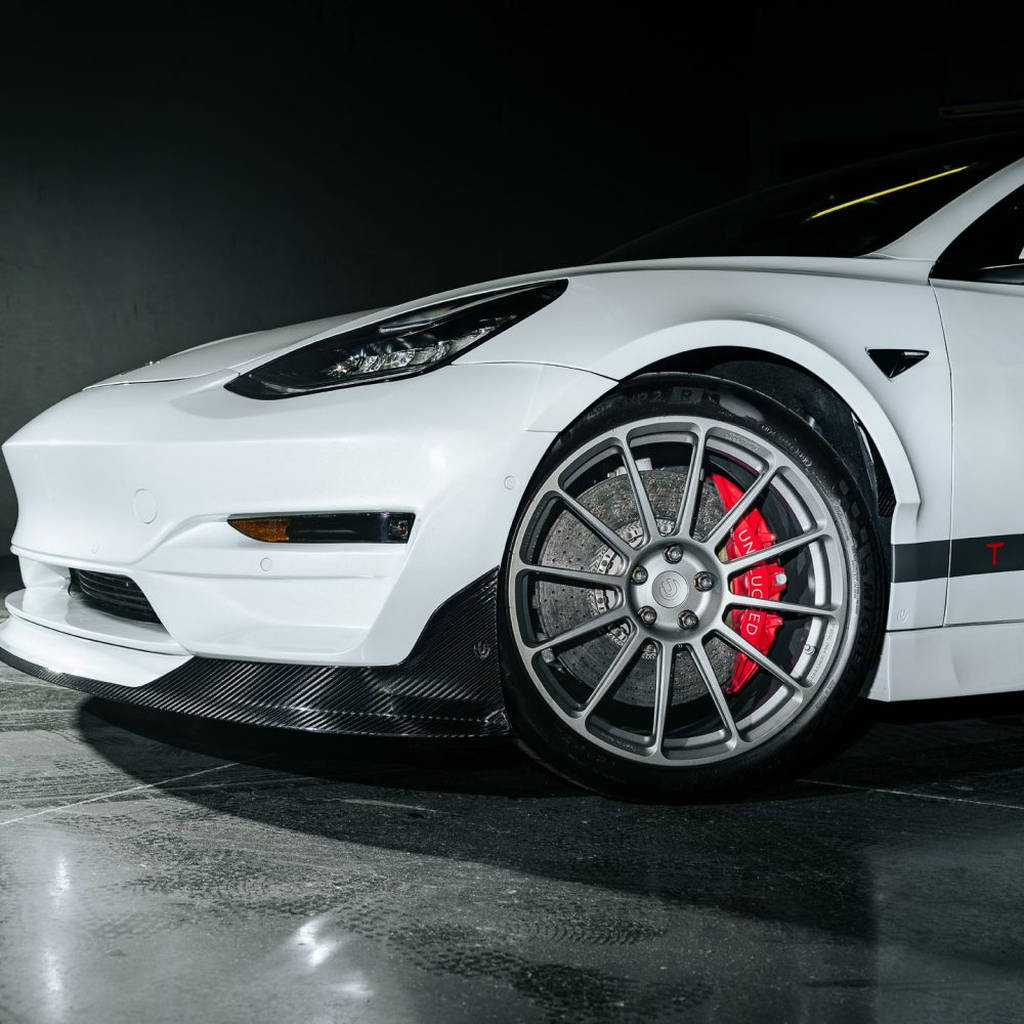 UNPLUGGED PERFORMANCE UP-M3-306-3.1 Ascension-R Front Wide Fender Set, Autoclaved Dry Carbon, UP x Koenigsegg Collaboration, Gloss Clear for TESLA Model 3 Photo-7 