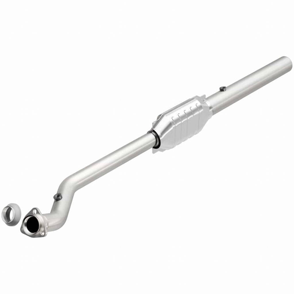 MAGNAFLOW 4451413 Catalytic Converter Direct-Fit California Grade for CHEVROLET Express 1500 1996-1999 Photo-0 