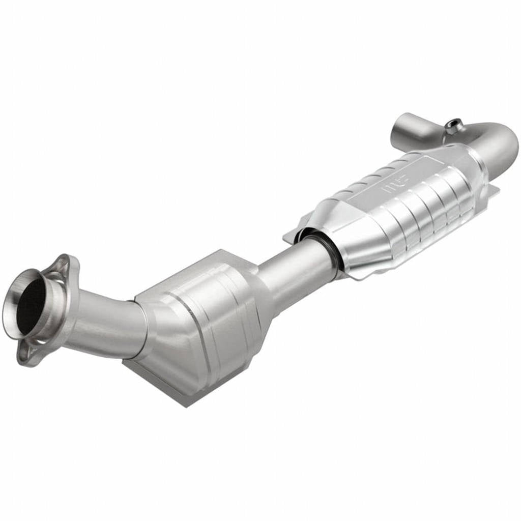MAGNAFLOW 447179 Catalytic Converter Direct-Fit California Grade for FORD E-150 Econoline 1997-1999 Photo-0 
