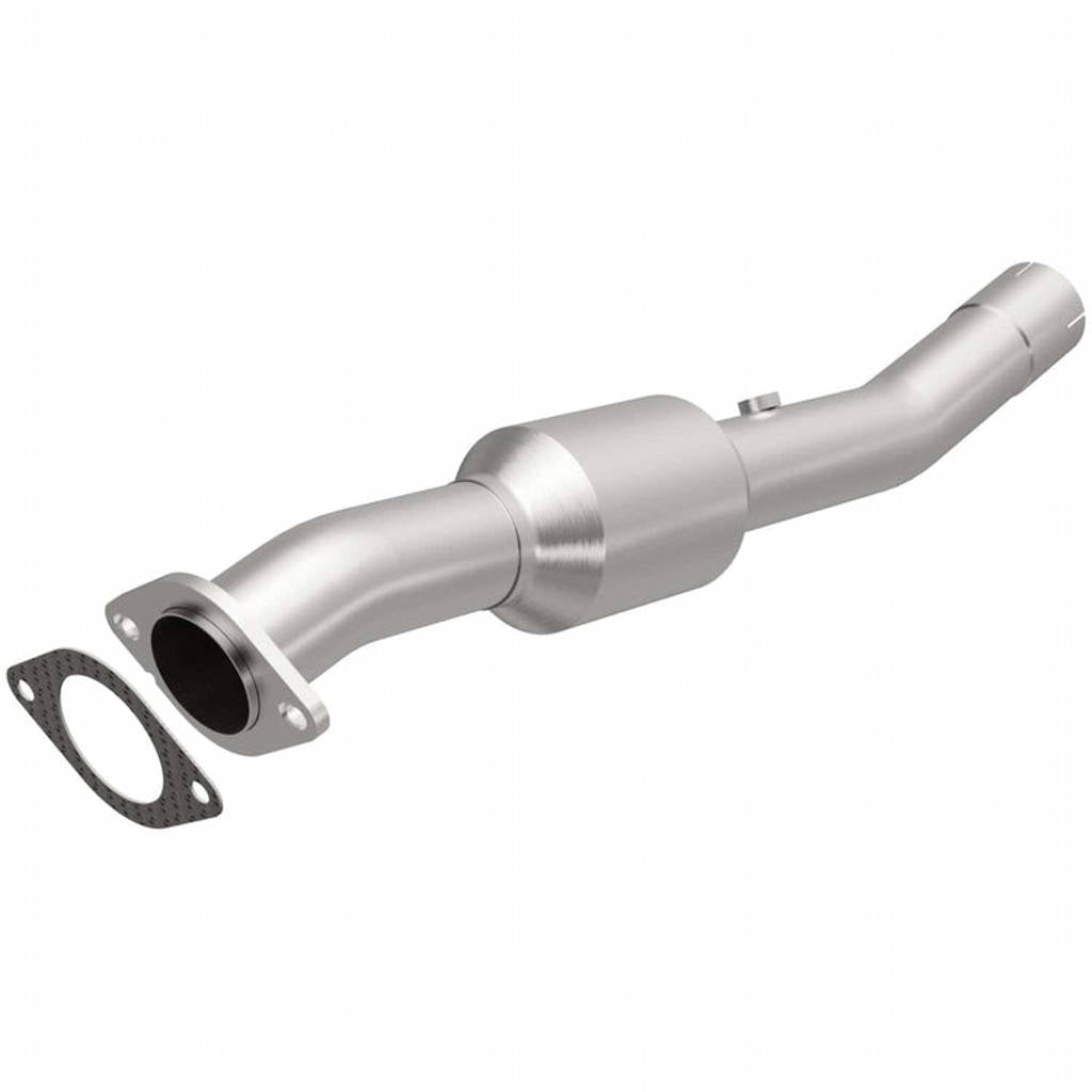 MAGNAFLOW 4551479 Catalytic Converter Direct-Fit California Grade for CHEVROLET Silverado 2500 HD 2003-2006 Photo-0 
