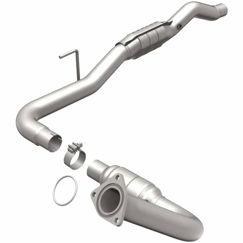 MAGNAFLOW 49667 Catalytic Converter Direct-Fit OEM Grade for CHEVROLET Silverado 1500 HD 2001-2006 Photo-0 