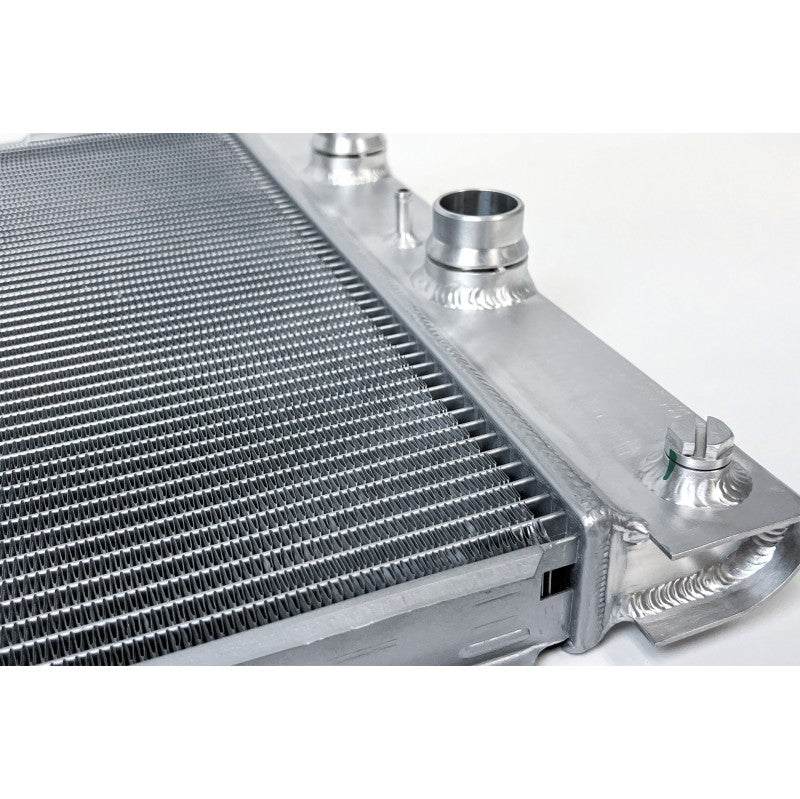 CSF 7218 High-Performance All-Aluminum Radiator for BMW M5 (E60) / M6 (E63/E64) 2006-2010 Photo-3 