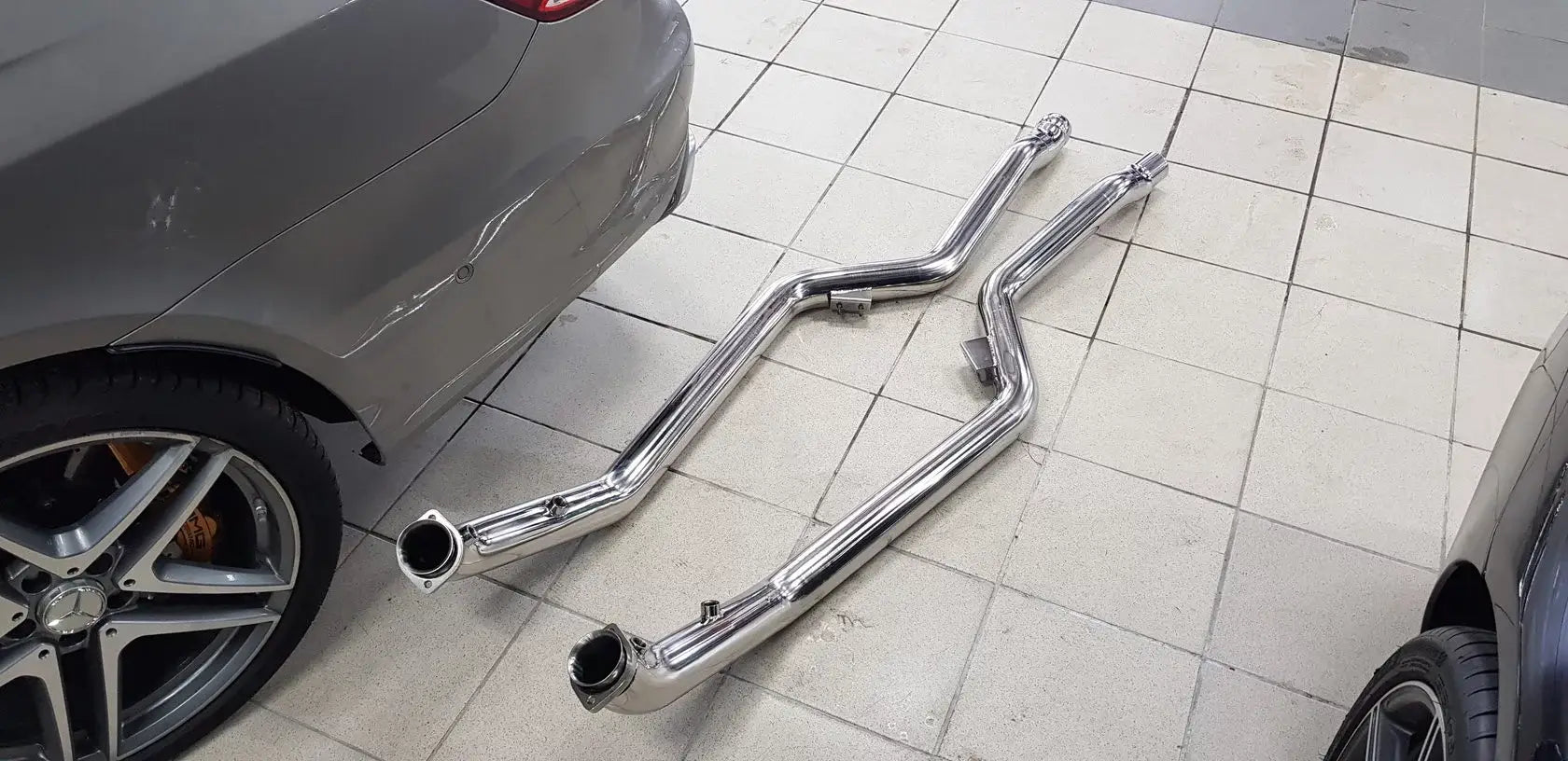 DEIKIN 10-MB.CLS63.W212-DP Downpipe for Mercedes-AMG CLS63 (w218) without HeatShield Photo-1 